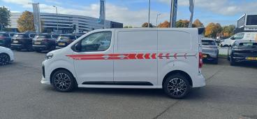 SPOTICAR Citroën Dispatch Van 2.2 Vtr M Auto 8 Mwb Euro 6 (s/s) 6dr Used Car - Commercial Vehicle Diesel  - Exeter - 1200562903_5