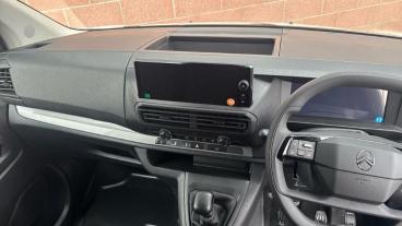 SPOTICAR Citroën Dispatch Van 1.5 Bluehdi Enterprise M Mwb Euro 6 (s/s) 6dr Used Car - Commercial Vehicle Diesel White - Liverpool - 1200563083_4