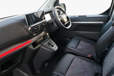 SPOTICAR Citroën Dispatch Van 2.2 Vtr M Auto 8 Mwb Euro 6 (s/s) 6dr Used Car - Commercial Vehicle Diesel White - Telford - 1200563322_2