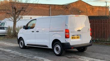 SPOTICAR Citroën Dispatch Van 2.0 Bluehdi 1400 Enterprise Edition M Fwd 2 Euro 6 Used Car - Commercial Vehicle Diesel White - Nottingham - 1200564313_5