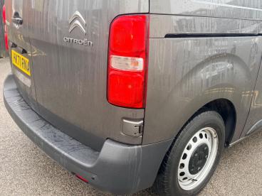 SPOTICAR Citroën Dispatch Van 1.5 Bluehdi 1000 Enterprise Pro M Fwd 2 Euro 6 (s/ Used Car - Commercial Vehicle Diesel Grey - Wakefield - 1200566037_5