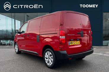 SPOTICAR Citroën Dispatch Van 2.0 Bluehdi 1400 Enterprise Pro M Fwd 2 Euro 6 (s/ Used Car - Commercial Vehicle Diesel Red - Basildon - 1200571606_3