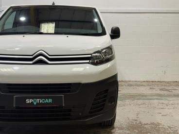 SPOTICAR Citroën Dispatch Van 2.0 Bluehdi 1400 Enterprise Pro M Fwd 2 Euro 6 (s/ Used Car - Commercial Vehicle Diesel White - Carlisle - 1200583822_5