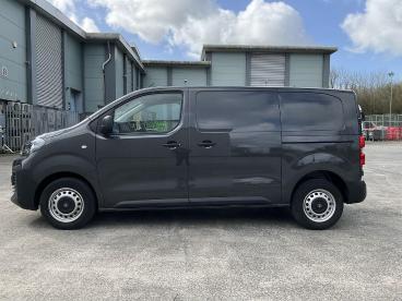 SPOTICAR Citroën Dispatch Van 2.0 Bluehdi Enterprise M Mwb Euro 6 6dr Used Car - Commercial Vehicle Diesel Grey - Camarthen - 1200589435_5