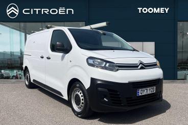 SPOTICAR Citroën Dispatch Van 1.5 Bluehdi 1000 Enterprise Pro M Fwd 2 Euro 6 (s/ Used Car - Commercial Vehicle Diesel White - Basildon - 1200605467_1