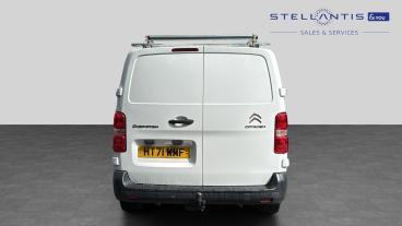 SPOTICAR Citroën Dispatch Van 1.5 Bluehdi 1000 Enterprise Pro M Fwd 2 Euro 6 (s/ Used Car - Commercial Vehicle Diesel White - Godalming - 1200608718_4
