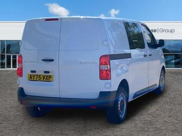 SPOTICAR Citroën Dispatch Van 2.0 Bluehdi Enterprise M Crew Van Mwb Euro 6 6dr Used Car - Commercial Vehicle Diesel White - Ipswich - 100609779_3