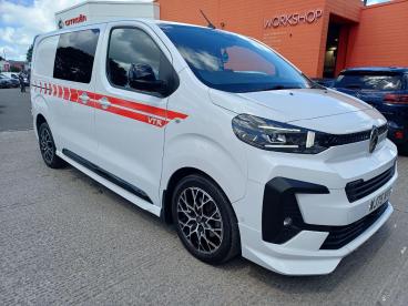 SPOTICAR Citroën Dispatch Van 2.2 Vtr M Crew Van Auto 8 Mwb Euro 6 (s/s) 6dr Used Car - Commercial Vehicle Diesel White - Exeter - 1200611862_1