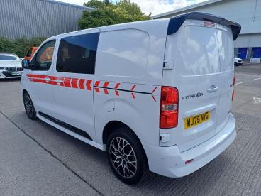 SPOTICAR Citroën Dispatch Van 2.2 Vtr M Crew Van Auto 8 Mwb Euro 6 (s/s) 6dr Used Car - Commercial Vehicle Diesel White - Exeter - 1200611862_5