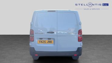SPOTICAR Citroën Dispatch Van 2.0 Bluehdi Enterprise Xl Eat8 Lwb Euro 6 (s/s) 6d Used Car - Commercial Vehicle Diesel White - Sheffield - 1200624470_4