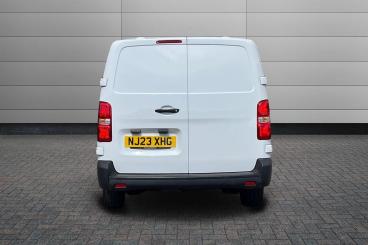 SPOTICAR Citroën Dispatch Van 1.5 Bluehdi 1000 Enterprise Edition Xl Fwd 3 Euro Used Car - Commercial Vehicle Diesel White - Peterborough - 1200625276_4