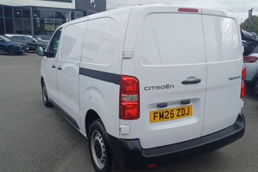 SPOTICAR Citroën Dispatch Van 1.5 Bluehdi Enterprise M Mwb Euro 6 (s/s) 6dr Used Car - Commercial Vehicle Diesel White - Exeter - 1200636833_5