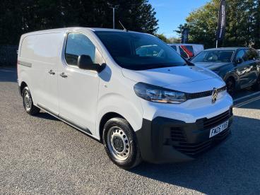 SPOTICAR Citroën Dispatch Van 1.5 Bluehdi Enterprise M Mwb Euro 6 (s/s) 6dr Used Car - Commercial Vehicle Diesel White - Plymouth - 1200638137_1