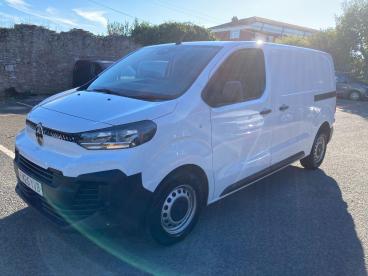 SPOTICAR Citroën Dispatch Van 1.5 Bluehdi Enterprise M Mwb Euro 6 (s/s) 6dr Used Car - Commercial Vehicle Diesel White - Plymouth - 1200638137_4