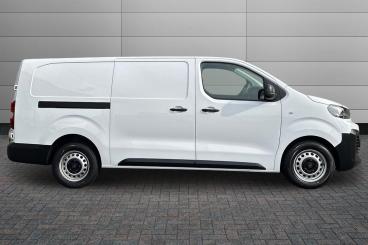 SPOTICAR Citroën Dispatch Van 1.5 Enterprise Xl Lwb Euro 6 (s/s) 6dr Used Car - Commercial Vehicle Diesel White - Peterborough - 1200639661_5