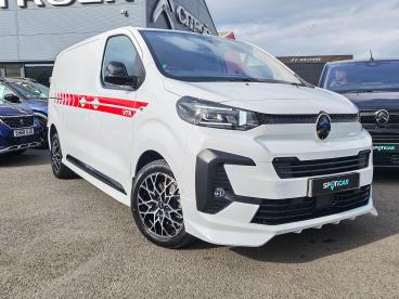 SPOTICAR Citroën Dispatch Van 2.2 Vtr M Auto 8 Mwb Euro 6 (s/s) 6dr Used Car - Commercial Vehicle Diesel White - Eglinton - 1200642972_1