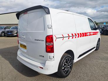 SPOTICAR Citroën Dispatch Van 2.2 Vtr M Auto 8 Mwb Euro 6 (s/s) 6dr Used Car - Commercial Vehicle Diesel White - Eglinton - 1200642972_3