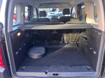 SPOTICAR Citroën Berlingo E-berlingo 52kwh Plus M Auto 5dr (7.4kw Charger) Used Car - Mpv Electric Grey - Wakefield - 1200482064_3