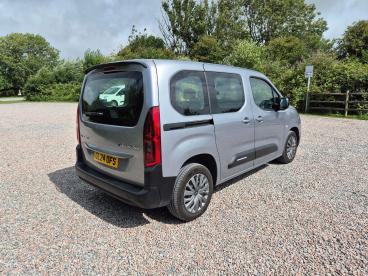 SPOTICAR Citroën Berlingo E-berlingo 52kwh Plus M Auto 5dr (7.4kw Charger) Used Car - Mpv Electric Grey - Folkestone - 1200527203_4