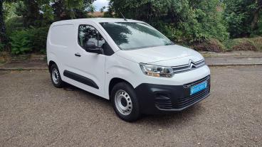 SPOTICAR Citroën Berlingo E-berlingo 800 50kwh Enterprise Edition M Auto Swb 5dr (7.4kw Used Car - Commercial Vehicle Electric White - Dartford - 1200540343_1