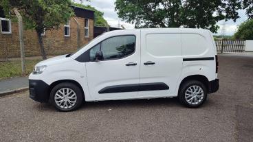 SPOTICAR Citroën Berlingo E-berlingo 800 50kwh Enterprise Edition M Auto Swb 5dr (7.4kw Used Car - Commercial Vehicle Electric White - Dartford - 1200540343_4