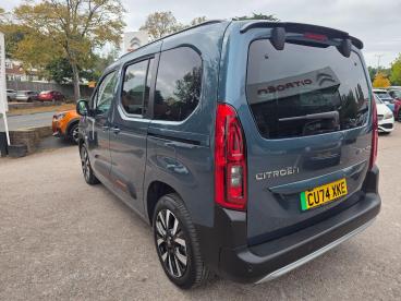 SPOTICAR Citroën Berlingo E-berlingo 52kwh Max M Auto 5dr (7.4kw Charger) Used Car - Mpv Electric Blue - Torquay - 1200548190_4