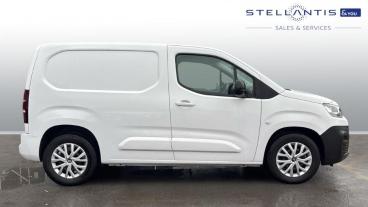 SPOTICAR Citroën Berlingo E-berlingo 800 50kwh Driver Edition M Auto Swb 5dr (7.4kw Cha Used Car - Commercial Vehicle Electric White - Salford - 1200567444_2