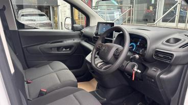 SPOTICAR Citroën Berlingo E-berlingo 800 50kwh Driver Edition M Auto Swb 5dr (7.4kw Cha Used Car - Commercial Vehicle Electric White - Salford - 1200567444_5