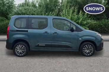 SPOTICAR Citroën Berlingo E-berlingo 52kwh Plus M Auto 5dr (7.4kw Charger) Used Car - Mpv Electric Blue - Basingstoke - 1200568101_3