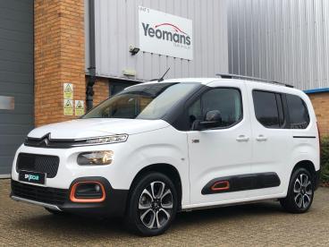 SPOTICAR Citroën Berlingo E-berlingo 50kwh Flair Xtr M Auto 5dr (7.4kw Charger) Used Car - Mpv Electric White - Fareham - 1200569552_3