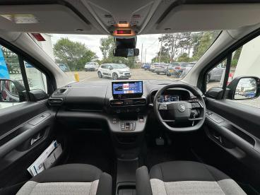 SPOTICAR Citroën Berlingo E-berlingo 52kwh Plus M Auto 5dr (7.4kw Charger) Used Car - Mpv Electric Blue - Llangefni - 1200572188_3