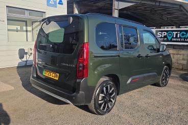 SPOTICAR Citroën Berlingo E-berlingo 52kwh Max M Auto 5dr (7.4kw Charger) Used Car - Mpv Electric Green - Torquay - 1200578117_3