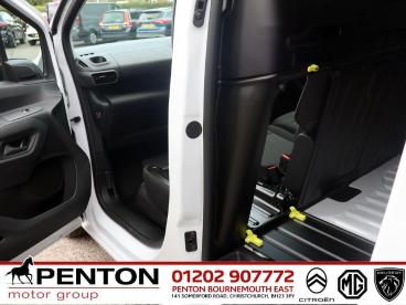 SPOTICAR Citroën Berlingo E-berlingo 750 50kwh Enterprise Edition Xl Auto Lwb 6dr (7.4k Used Car - Commercial Vehicle Electric White - Christchurch - 1200588742_4