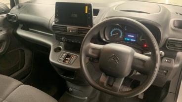 SPOTICAR Citroën Berlingo E-berlingo 750 50kwh Enterprise Edition Xl Auto Lwb 6dr (7.4k Used Car - Commercial Vehicle Electric White - West London - 1200590105_4