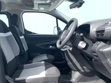 SPOTICAR Citroën Berlingo E-berlingo 52kwh Plus M Auto 5dr (7.4kw Charger) Used Car - Mpv Electric Blue - Blackburn - 1200591871_2