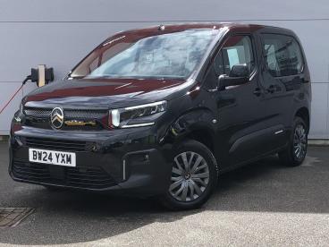 SPOTICAR Citroën Berlingo E-berlingo 52kwh Plus M Auto 5dr (7.4kw Charger) Used Car - Mpv Electric Black - Keighley - 1200599281_4
