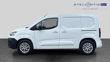 SPOTICAR Citroën Berlingo E-berlingo 800 50kwh Driver Edition M Auto Swb 5dr (7.4kw Cha Used Car - Commercial Vehicle Electric White - Birmingham - 1200619694_4