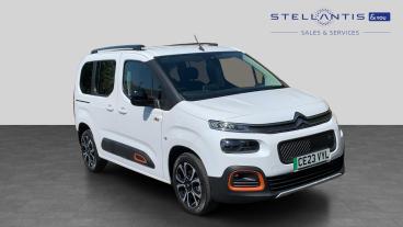 SPOTICAR Citroën Berlingo E-berlingo 50kwh Flair Xtr M Auto 5dr (7.4kw Charger) Used Car - Mpv Electric White - Walton On Thames - 1200626049_1