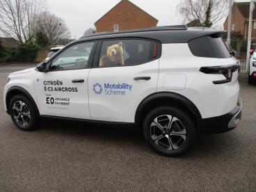 SPOTICAR Citroën C3 E-c3 Standard Range 44kwh Max Auto 5dr (7.4kw Charger) Used Car - Hatchback Electric White - Colchester - 1200565055_4