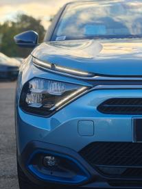 SPOTICAR Citroën C4 E-c4 50kwh Shine Auto 5dr Used Car - Hatchback Electric Blue - Maidstone - 1200557982_5