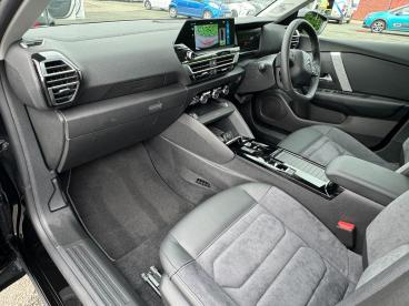 SPOTICAR Citroën C4 E-c4 50kwh E-series Auto 5dr (7.4kw Charger) Used Car - Hatchback Electric Black - Chorley - 1200564926_2