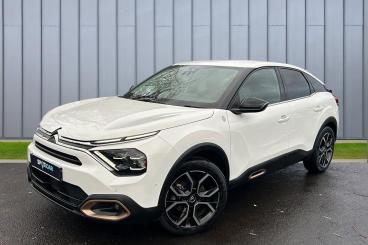 SPOTICAR Citroën C4 E-c4 50kwh C-series Edition Auto 5dr (7.4kw Charger) Used Car - Hatchback Electric White - Taunton - 1200567894_3