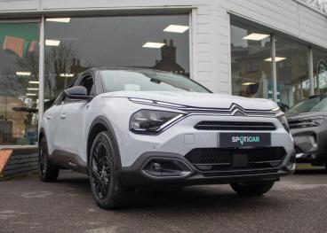 SPOTICAR Citroën C4 E-c4 50kwh E-series Auto 5dr (7.4kw Charger) Used Car - Hatchback Electric White - Aldershot - 1200577734_5