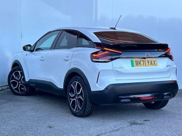 SPOTICAR Citroën C4 E-c4 50kwh Shine Plus Auto 5dr Used Car - Hatchback Electric White - Wigan - 1200582909_3