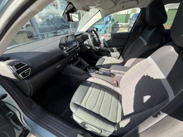 SPOTICAR Citroën C4 E-c4 50kwh C-series Edition Auto 5dr (7.4kw Charger) Used Car - Hatchback Electric Blue - Watford - 1200586713_5