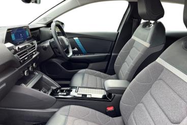 SPOTICAR Citroën C4 E-c4 50kwh Sense Plus Auto 5dr Used Car - Hatchback Electric Grey - Peterborough - 1200601679_2