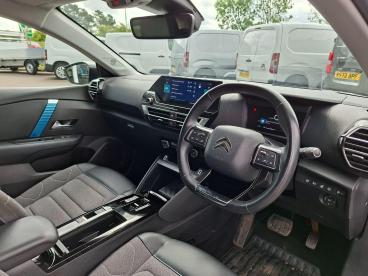 SPOTICAR Citroën C4 E-c4 50kwh Shine Auto 5dr Used Car - Hatchback Electric White - Boston - 1200603752_3