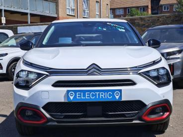 SPOTICAR Citroën C4 E-c4 50kwh Shine Auto 5dr Used Car - Hatchback Electric White - Dartford - 1200617745_2