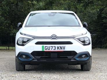 SPOTICAR Citroën C4 X E-c4 X 50kwh Shine Plus Fastback Auto 4dr (7.4kw Charger) Used Car - Suv Electric White - Harrogate - 1200526282_5