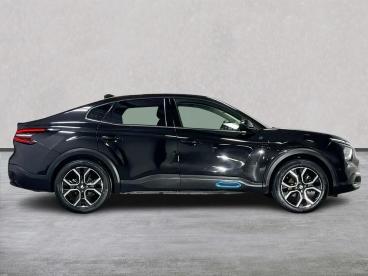 SPOTICAR Citroën C4 X E-c4 X 50kwh Shine Fastback Auto 4dr (7.4kw Charger) Used Car - Suv Electric Black - Belfast - 1200562535_3